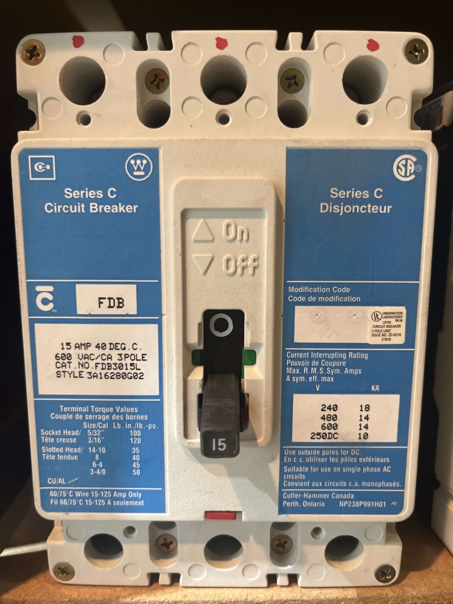 Eaton Cutler-Hammer FDB3015L Series C Circuit Breaker β 15A, 3-Pole, 600V β Style 3A16280G02