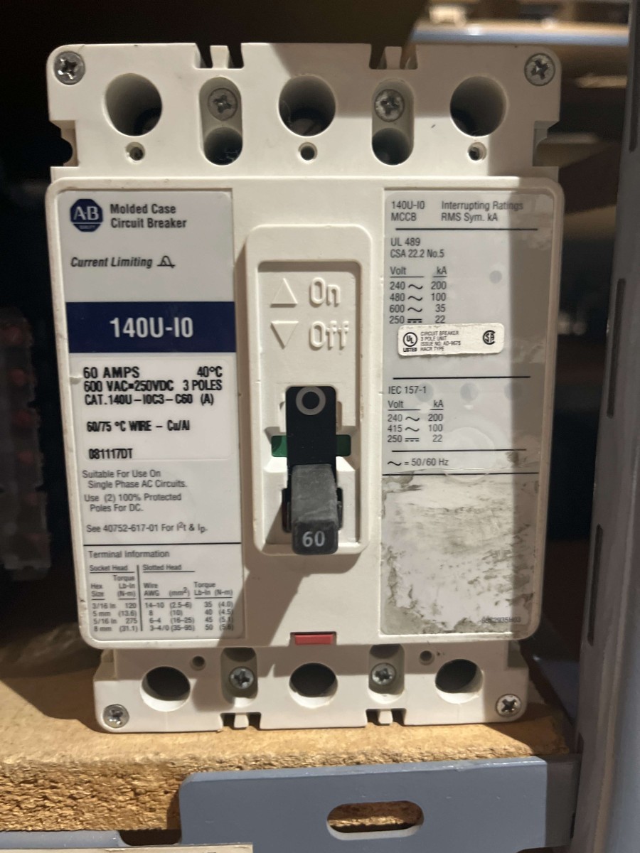 140U-I0 Molded Case Circuit Breaker 60 Amps