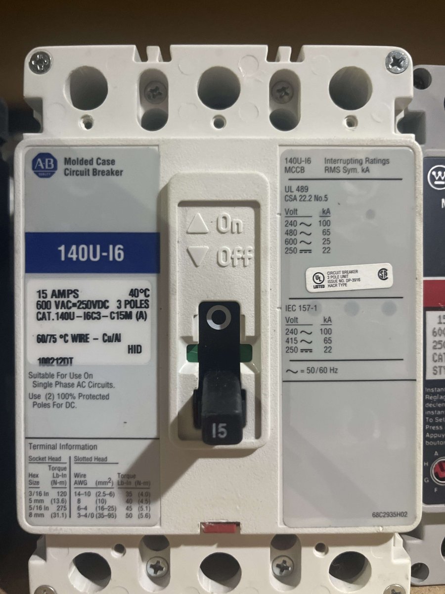 Allen-Bradley 140U-I6C3-C15M Series A Molded-Case Circuit Breaker β 15A, 3-Pole, 600VAC/250VDC