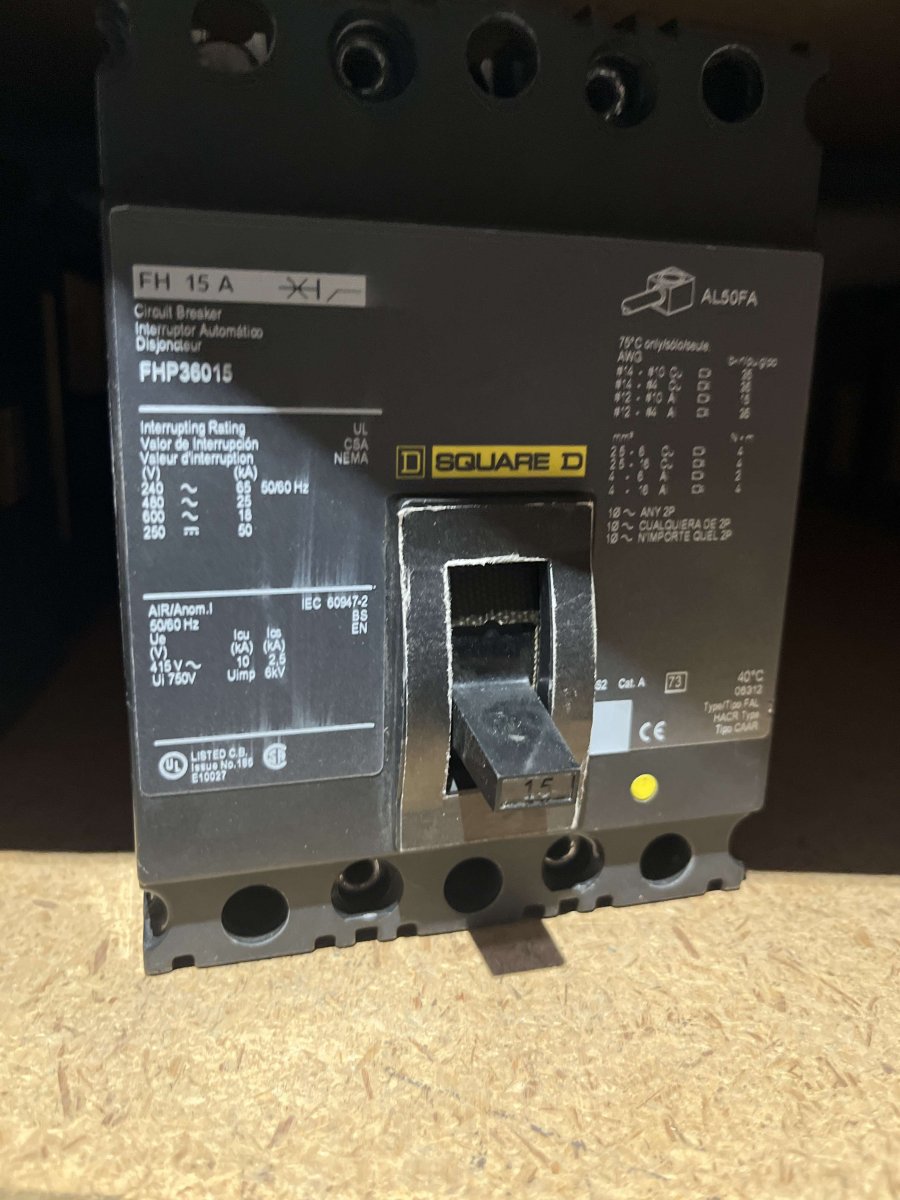 Square D FHP36015 β 15A, 3-Pole, 600V High-Interrupting Molded-Case Circuit Breaker