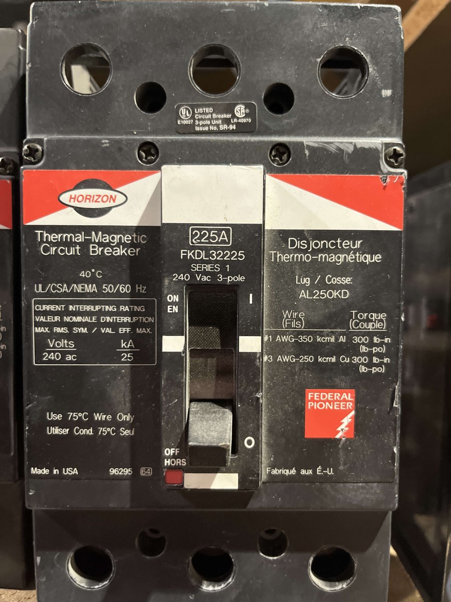 Federal Pioneer/Horizon FKDL32225 225A 3-Pole 240V Molded-Case Circuit Breaker