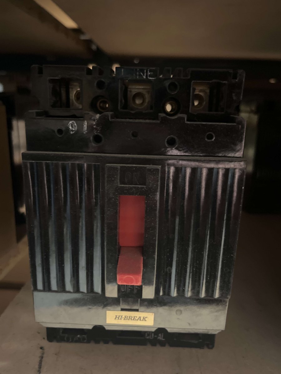 General Electric / GE THEF136050 50A 3-Pole 600V Type THEF Molded Case Circuit Breaker