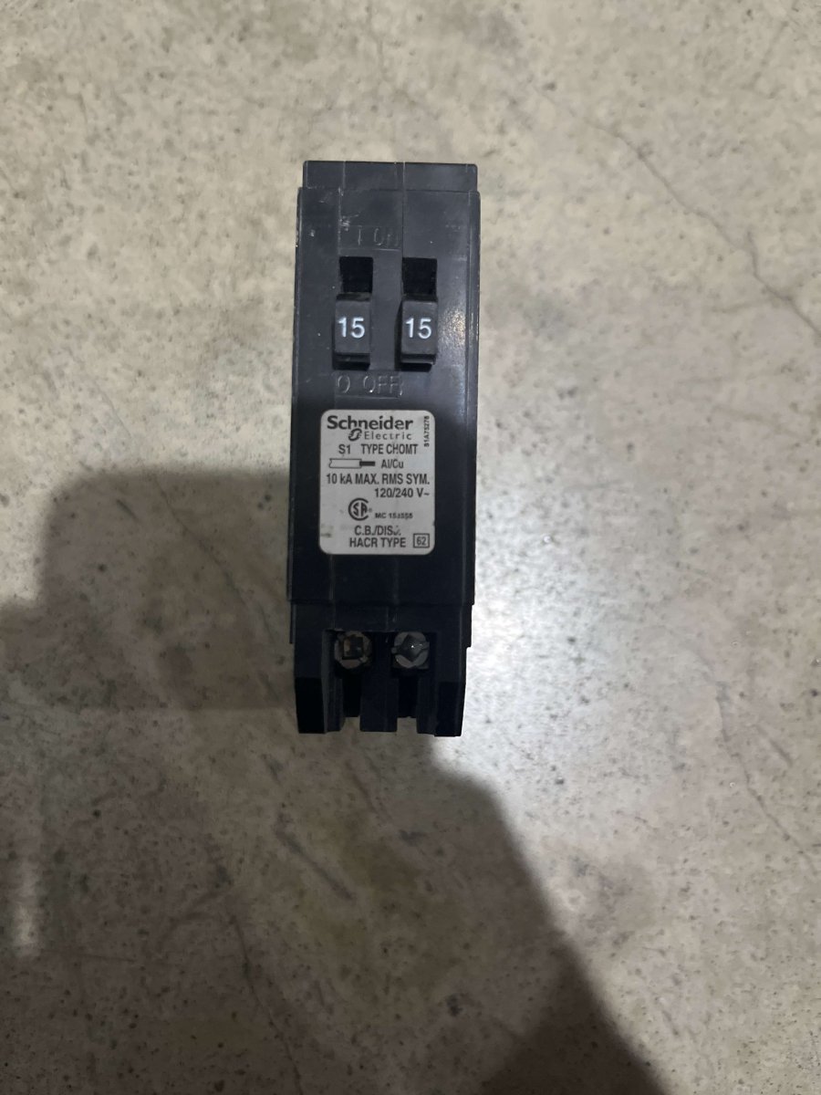 Square D Homeline CHOMT1515 15/15A Tandem Plug-In Circuit Breaker