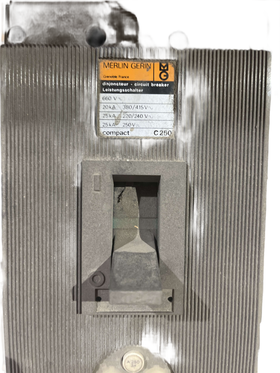 Merlin Gerin Compact C250 Circuit Breaker β 250A, 3-Pole, 660V
