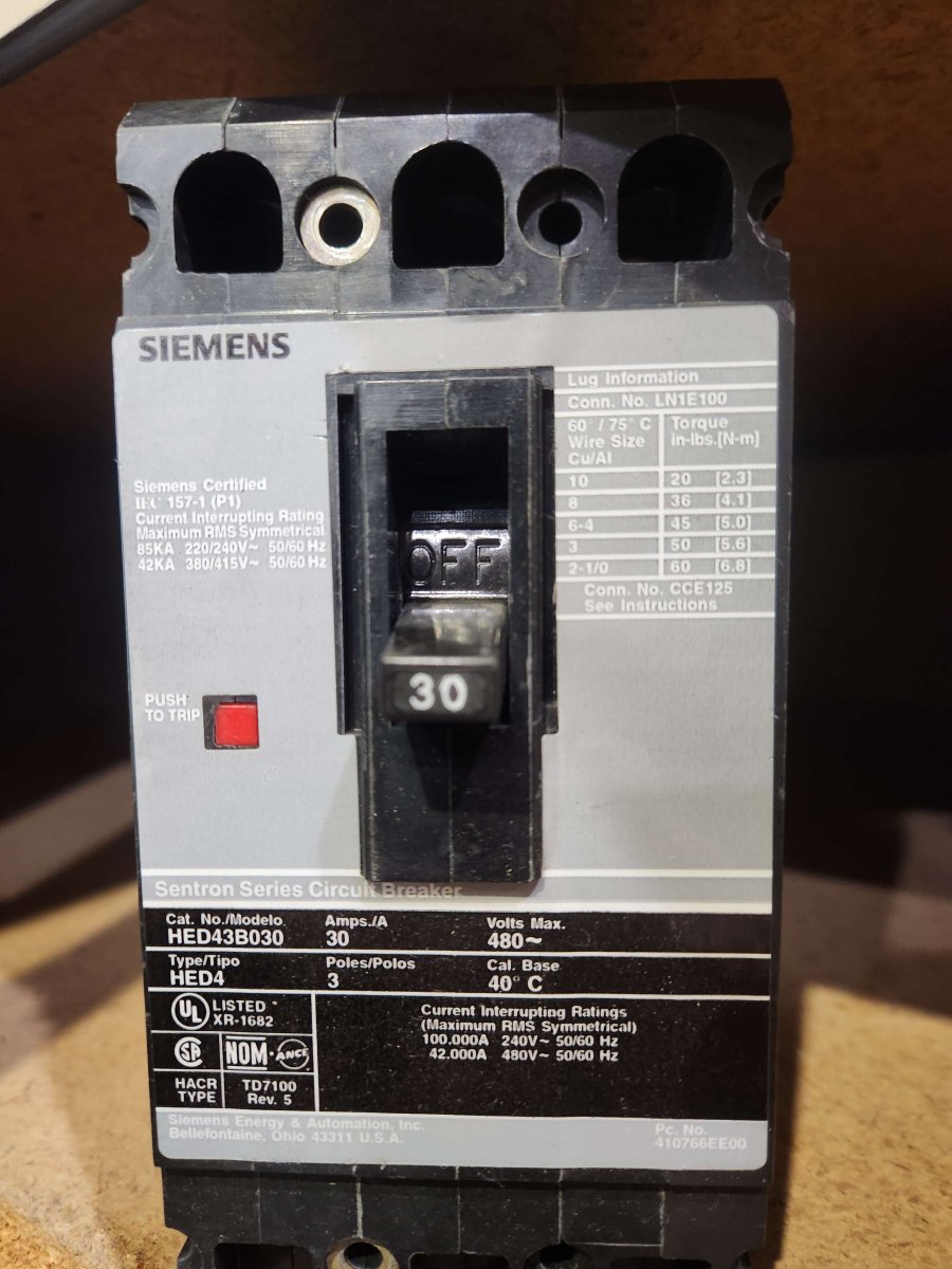Siemens HED43B030 – 30A, 3-Pole, 480V Molded-Case Circuit Breaker