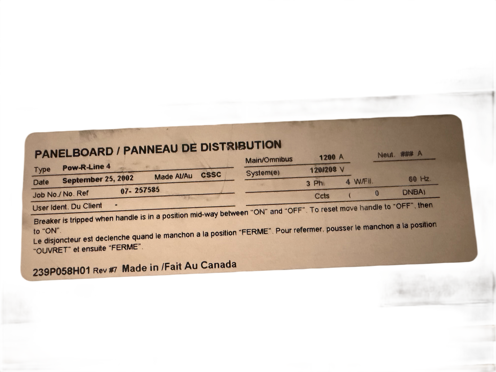 Pow-R-Line 4 Main-Lug Panelboard β 1200 A, 120/208 V, 3-Phase, 4-Wire β No Breakers